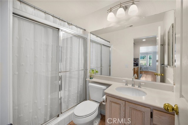 4350 Bennington Court, Chino CA: https://media.crmls.org/medias/c392849d-0333-4384-8beb-5d04765f1945.jpg