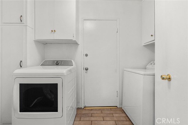 6644 Bianca Avenue, Van Nuys CA: https://media.crmls.org/medias/c393b1fc-d490-4a1b-bc91-7947c2adeae2.jpg