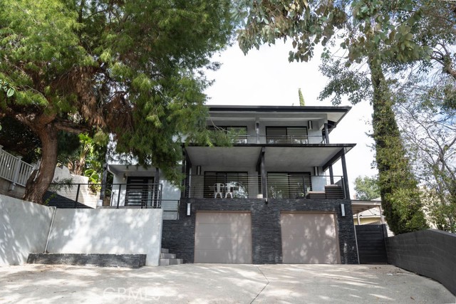 Front Image Thumbnail for CRWS26087880