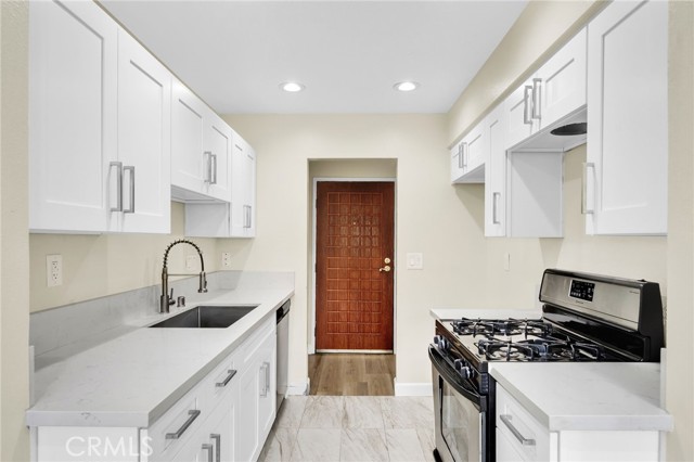 Detail Gallery Image 5 of 24 For 570 W Stocker St #208,  Glendale,  CA 91202 - 1 Beds | 1 Baths