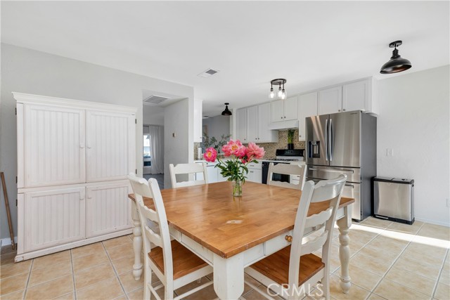 Detail Gallery Image 8 of 23 For 842 Bluebell Ct, Carlsbad,  CA 92011 - 2 Beds | 1/1 Baths