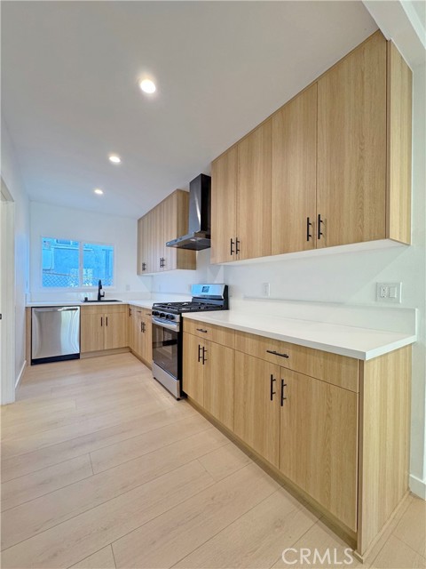 Detail Gallery Image 7 of 17 For 800 Rosemont Ave, Los Angeles,  CA 90026 - 2 Beds | 1 Baths