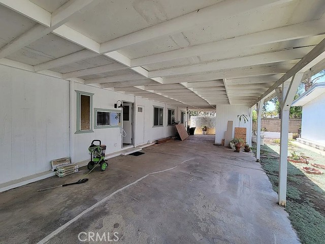 18 Tahquitz Court, Camarillo CA: https://media.crmls.org/medias/c3984789-e021-4fe2-b072-3d03587dd60a.jpg