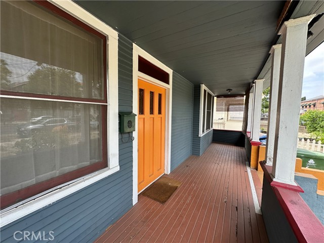6426 Garvanza Avenue, Los Angeles CA: https://media.crmls.org/medias/c3985d2d-6a6c-48ab-8e21-c553ba2d52c3.jpg