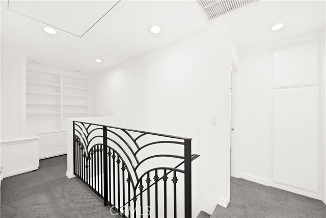 33026 Lighthouse Ct, San Juan Capistrano CA: https://media.crmls.org/medias/c39937ce-702d-4ba0-bb01-a6e4b4a3aa9e.jpg