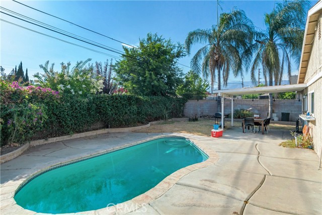 Detail Gallery Image 15 of 16 For 2764 Acacia Ave, San Bernardino,  CA 92405 - 3 Beds | 2 Baths