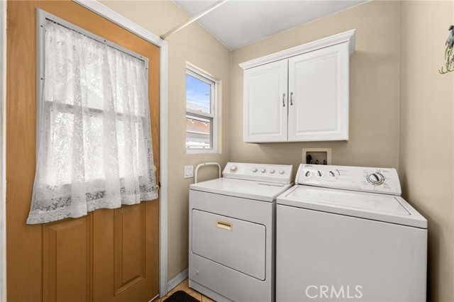 Detail Gallery Image 15 of 38 For 2415 Graydon Ave, Monrovia,  CA 91016 - 3 Beds | 2 Baths