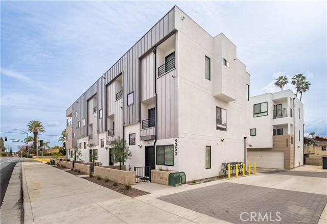 Detail Gallery Image 2 of 21 For 6449 Rosemead Boulevard, San Gabriel,  CA 91775 - – Beds | – Baths