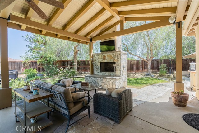 Detail Gallery Image 4 of 65 For 36702 Doreen Dr, Murrieta,  CA 92563 - 4 Beds | 2/1 Baths