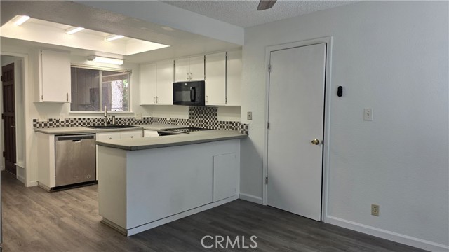 Detail Gallery Image 6 of 25 For 6096 Guilford Cir, Magalia,  CA 95954 - 3 Beds | 2 Baths