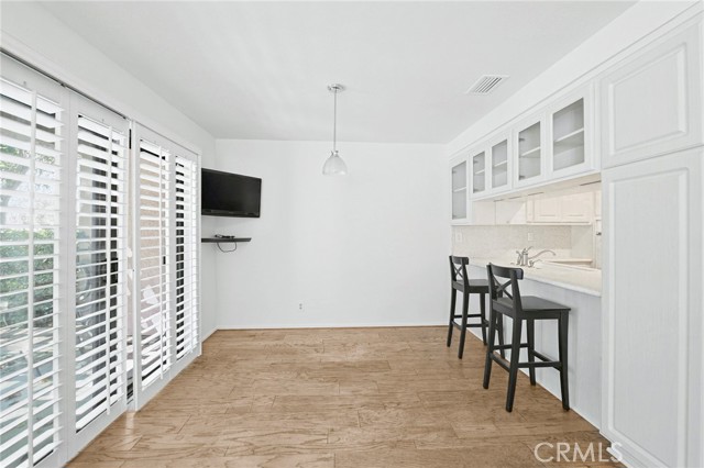 Detail Gallery Image 12 of 24 For 518 Blue Water, Fullerton,  CA 92831 - 2 Beds | 2 Baths