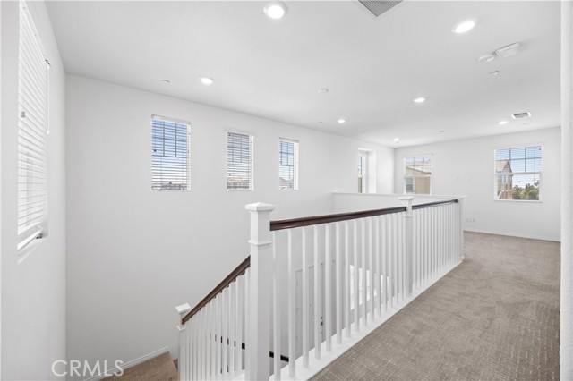 4132 S Canal Way, Ontario CA: https://media.crmls.org/medias/c39d2598-66a6-4197-a61f-3a2b05bf9563.jpg