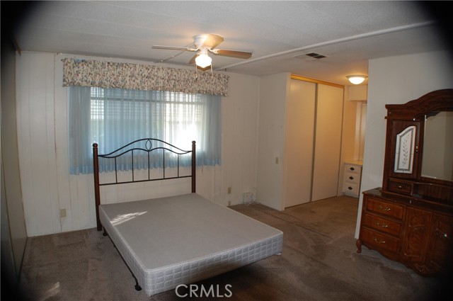 Detail Gallery Image 9 of 12 For 1631 Bella Vista, Hemet,  CA 92543 - 2 Beds | 2 Baths