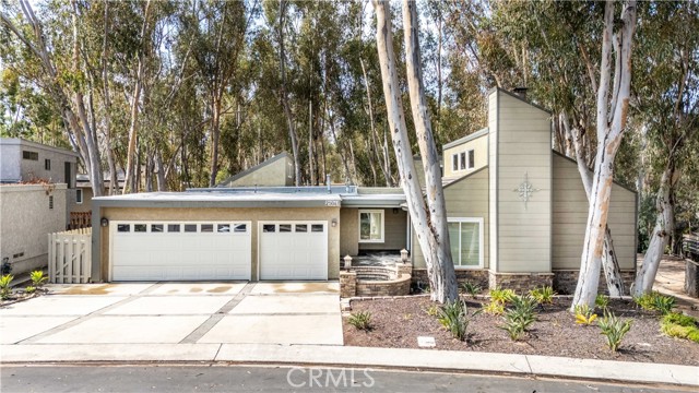 25041 Castlewood, Lake Forest, CA 92630