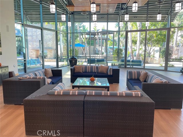 3614 Rivington, Irvine CA: https://media.crmls.org/medias/c39ea795-fe94-4dab-9755-f1e8b21252b7.jpg