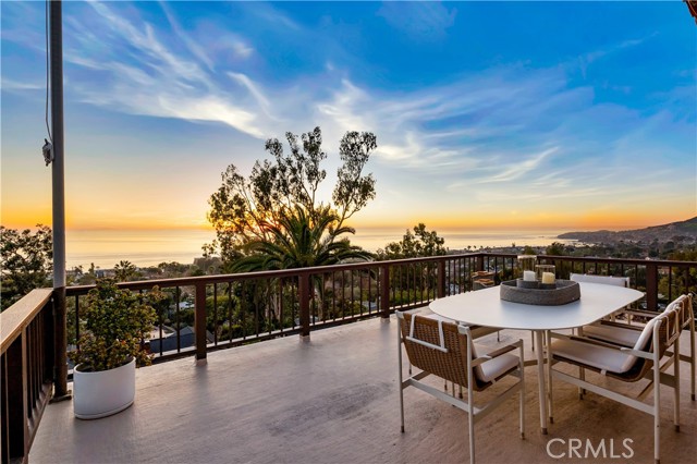 802 Rembrandt Drive, Laguna Beach CA: https://media.crmls.org/medias/c39eae2c-0932-4207-8d34-b800ada30972.jpg