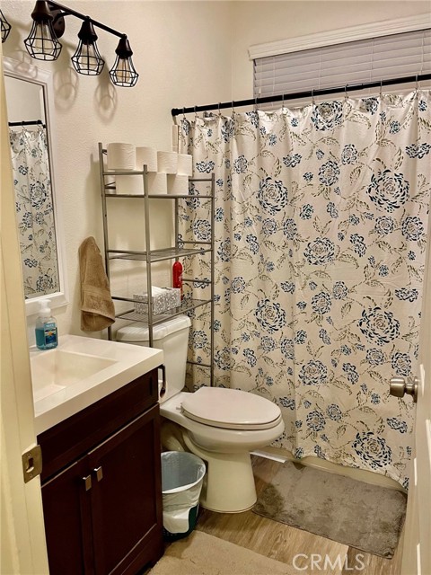 Detail Gallery Image 10 of 15 For 44555 Tobias Cir, Temecula,  CA 92592 - 4 Beds | 2 Baths