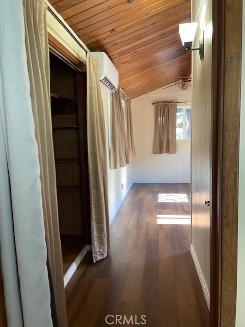 1702 1st Street, Duarte CA: https://media.crmls.org/medias/c39f9ee9-3341-4a4c-a380-73c369424bba.jpg