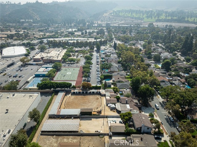 Image 68 of 75 For 700 Mariposa Street