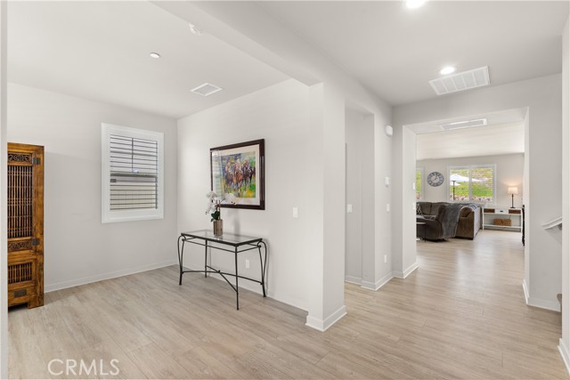 31530 Calle De Las Estrellas, Bonsall CA: https://media.crmls.org/medias/c3a05945-c442-46b6-b224-65ee515509b7.jpg