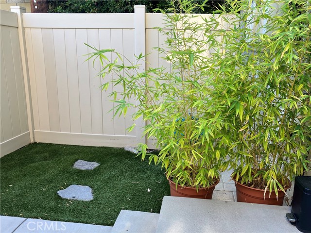 Detail Gallery Image 18 of 19 For 11138 Aqua Vista St #67,  Studio City,  CA 91602 - 1 Beds | 1 Baths