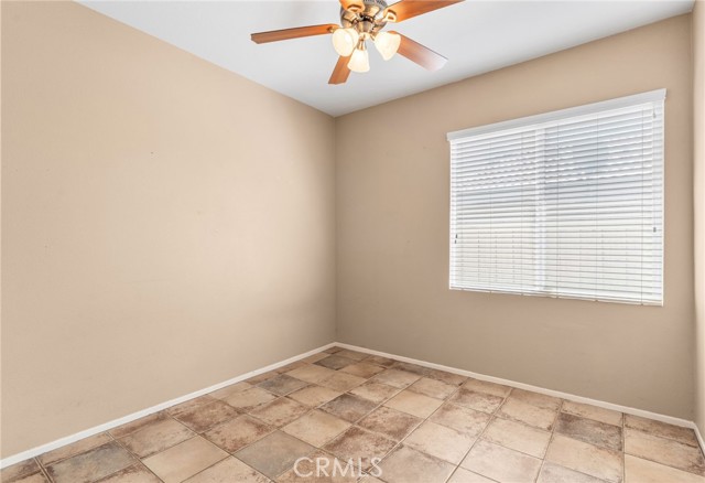 31960 Hollyhock Street, Lake Elsinore CA: https://media.crmls.org/medias/c3a1c5d6-0273-47d2-a54e-b41f61793649.jpg