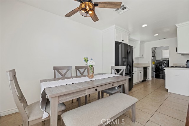 Detail Gallery Image 17 of 44 For 45423 Sancroft Ave, Lancaster,  CA 93535 - 4 Beds | 2 Baths