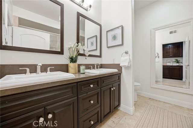 Detail Gallery Image 17 of 32 For 4805 Bellflower #107,  North Hollywood,  CA 91601 - 2 Beds | 2 Baths