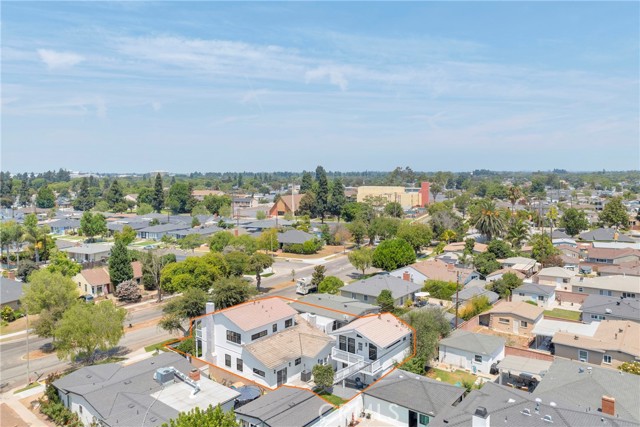 3306 San Anseline Avenue, Long Beach CA: https://media.crmls.org/medias/c3a3b081-78bf-402a-bde7-51e239198d4a.jpg