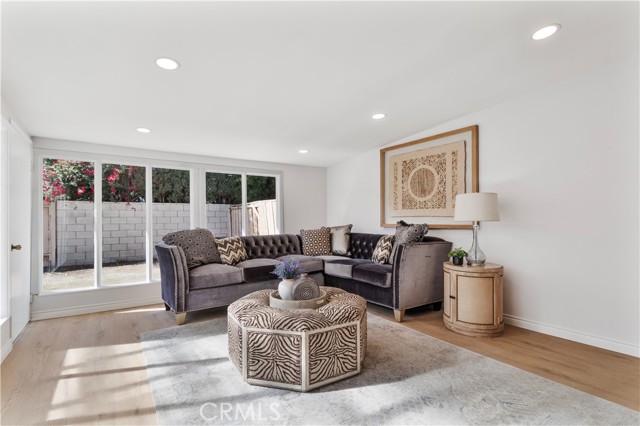 Detail Gallery Image 31 of 38 For 1736 E Oakridge, West Covina,  CA 91792 - 3 Beds | 2/1 Baths