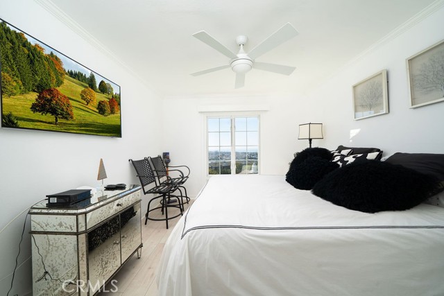 Detail Gallery Image 23 of 57 For 101 Scholz Plaza Ph 16, Newport Beach,  CA 92663 - 2 Beds | 2 Baths