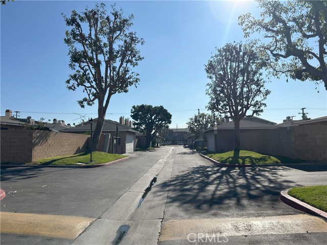 Detail Gallery Image 23 of 27 For 926 Willardson Way a,  Santa Ana,  CA 92703 - 3 Beds | 2/1 Baths