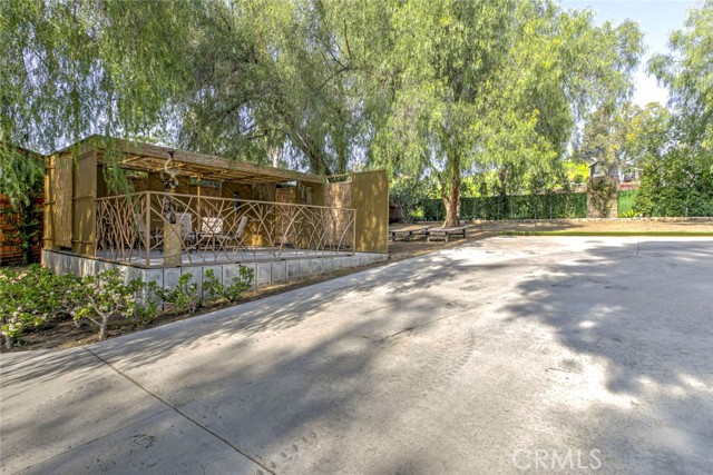 Detail Gallery Image 50 of 75 For 10555 Art St, Shadow Hills,  CA 91040 - 2 Beds | 3 Baths