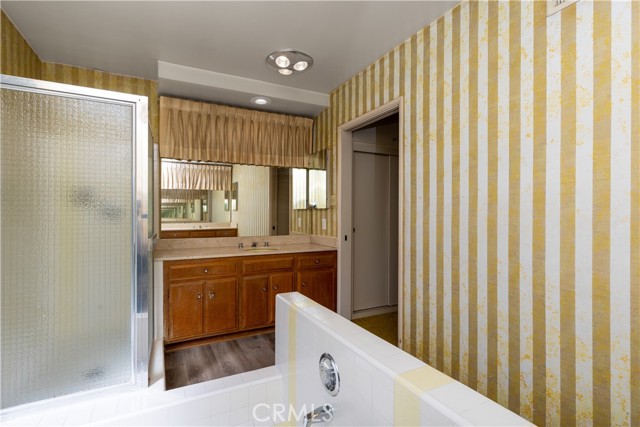 Detail Gallery Image 28 of 46 For 4955 Southridge Ave, View Park,  CA 90043 - 4 Beds | 4/1 Baths
