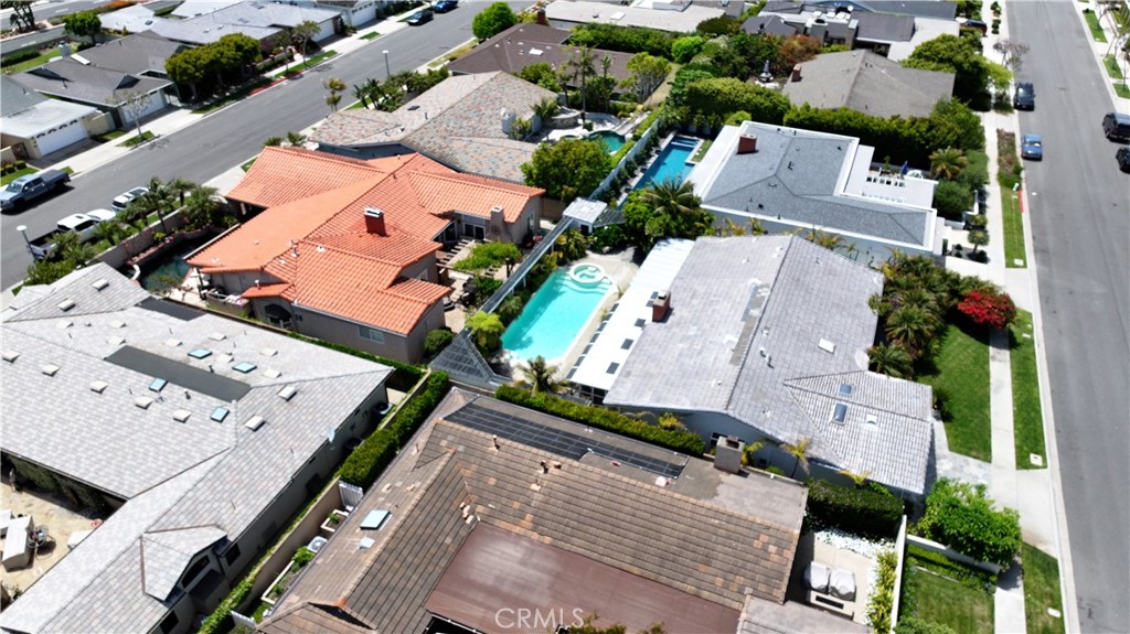 MLS #OC25182899 img 46