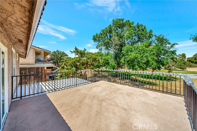 Detail Gallery Image 63 of 74 For 433 Fairway Dr, Palmdale,  CA 93551 - 5 Beds | 3/1 Baths