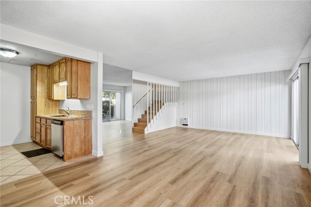 318 S Miraleste Drive, San Pedro CA: https://media.crmls.org/medias/c3a9d9fd-9640-443c-b8f0-fd07066450ea.jpg