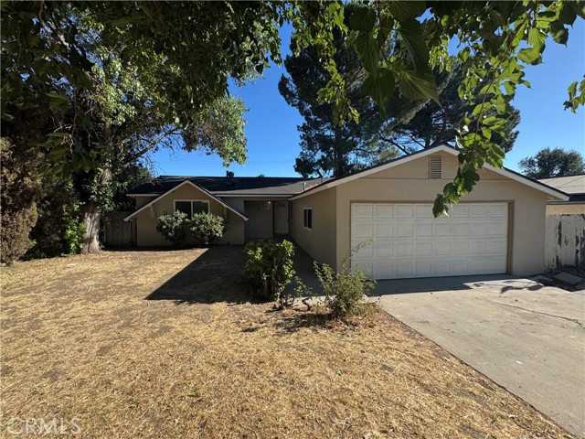 Detail Gallery Image 1 of 18 For 629 Trigo Ln, Paso Robles,  CA 93446 - 3 Beds | 2 Baths