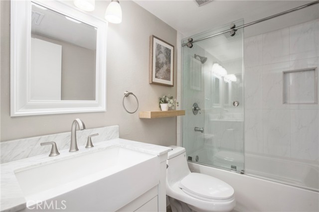 Detail Gallery Image 12 of 30 For 14 Windjammer #6,  Irvine,  CA 92614 - 2 Beds | 2 Baths