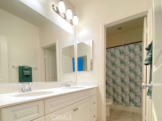 Detail Gallery Image 8 of 15 For 5772 Marabe Way, Riverside,  CA 92505 - 4 Beds | 3 Baths