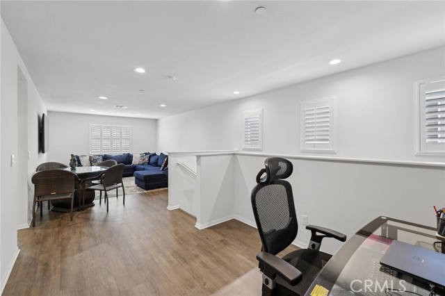 5422 Luna Way, Bonsall CA: https://media.crmls.org/medias/c3aa92d8-708f-4e26-bec1-39ef617f76cc.jpg