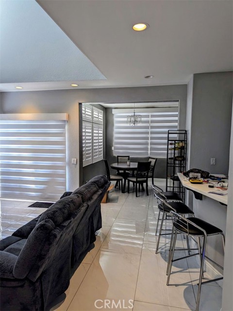 580 Hillsborough Way, Corona CA: https://media.crmls.org/medias/c3ab426c-c63e-4c40-bb4a-02676a7590fa.jpg