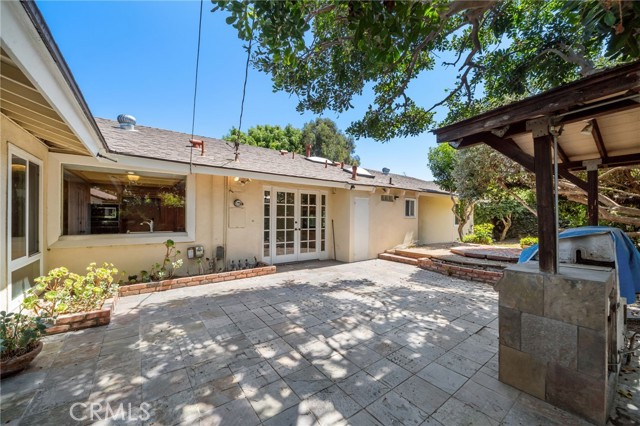 11121 Kensington Road, Los Alamitos CA: https://media.crmls.org/medias/c3acdb46-84bc-4cbb-a8ee-d551d14460cb.jpg