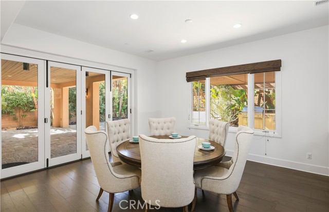 Detail Gallery Image 10 of 61 For 115 Candleglow, Irvine,  CA 92602 - 5 Beds | 5/1 Baths