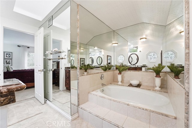 Detail Gallery Image 30 of 45 For 980 S Rutgers Circle, Anaheim Hills,  CA 92807 - 3 Beds | 3 Baths