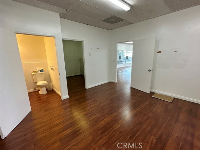 4386 Cochran Street, Simi Valley, California 93063, ,Commercial Lease,For Rent,4386 Cochran Street,CRPW24034705