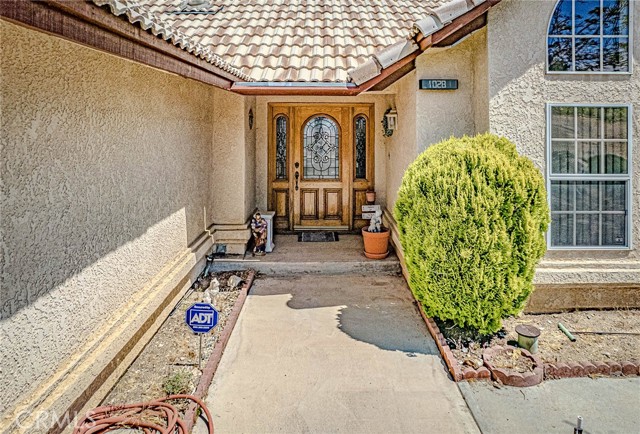 Detail Gallery Image 6 of 66 For 1028 Nielson Rd, Pinon Hills,  CA 92372 - 3 Beds | 2/1 Baths