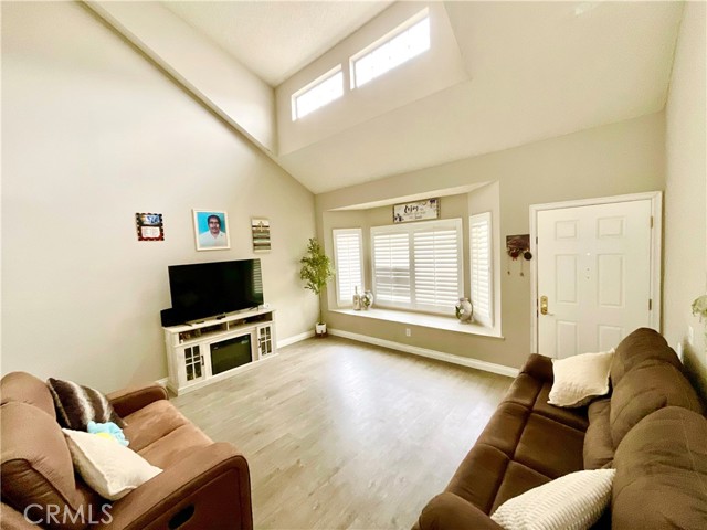 Detail Gallery Image 19 of 46 For 1078 W King St, Banning,  CA 92220 - 3 Beds | 2/1 Baths