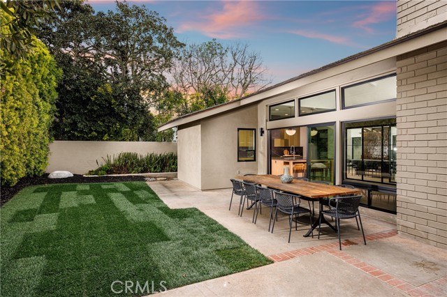 Detail Gallery Image 28 of 31 For 3620 Catamaran, Corona Del Mar,  CA 92625 - 4 Beds | 2/1 Baths