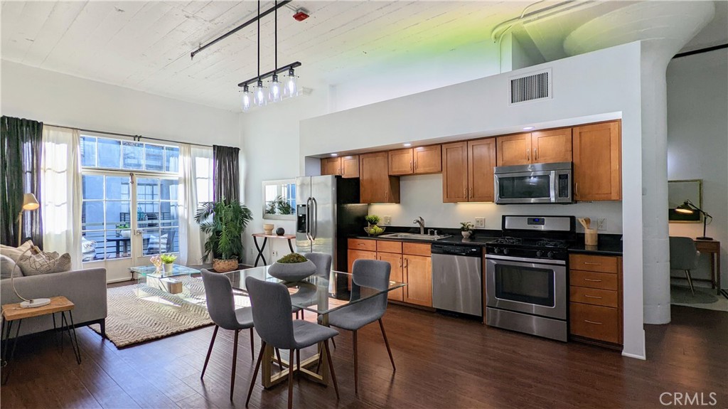 420 S San Pedro Street 532, Los Angeles, CA 90013